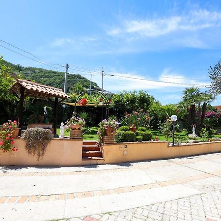 טרופאה B&B Valeri מראה חיצוני תמונה