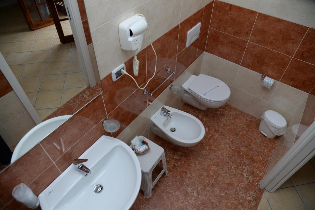 טרופאה B&B Valeri מראה חיצוני תמונה