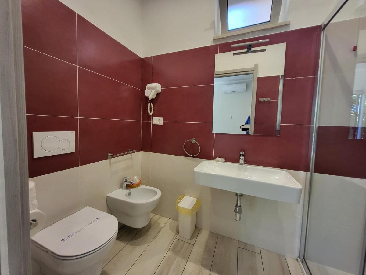 טרופאה B&B Valeri מראה חיצוני תמונה