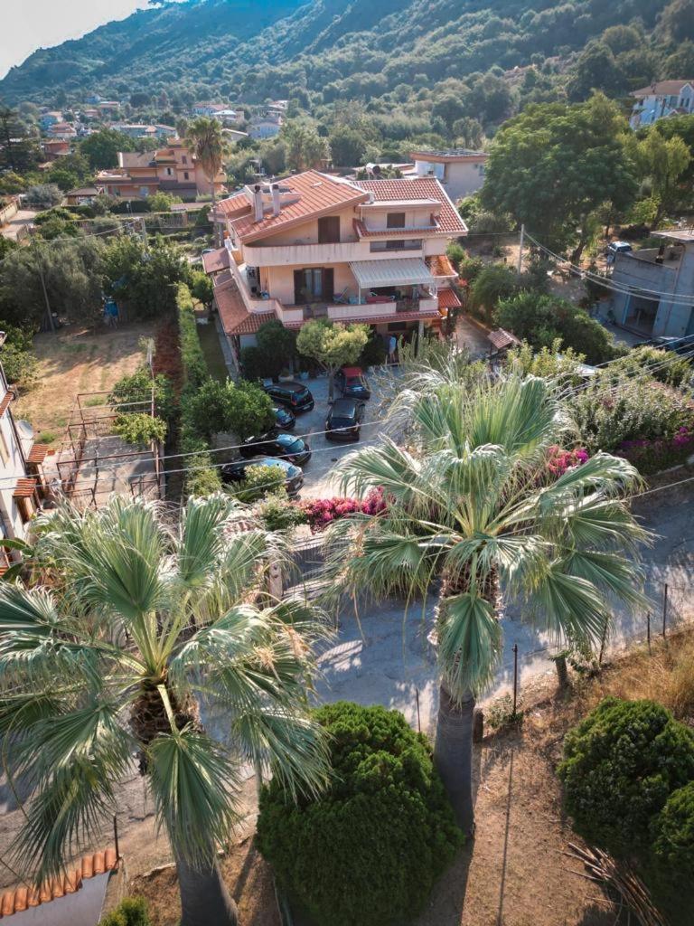 טרופאה B&B Valeri מראה חיצוני תמונה