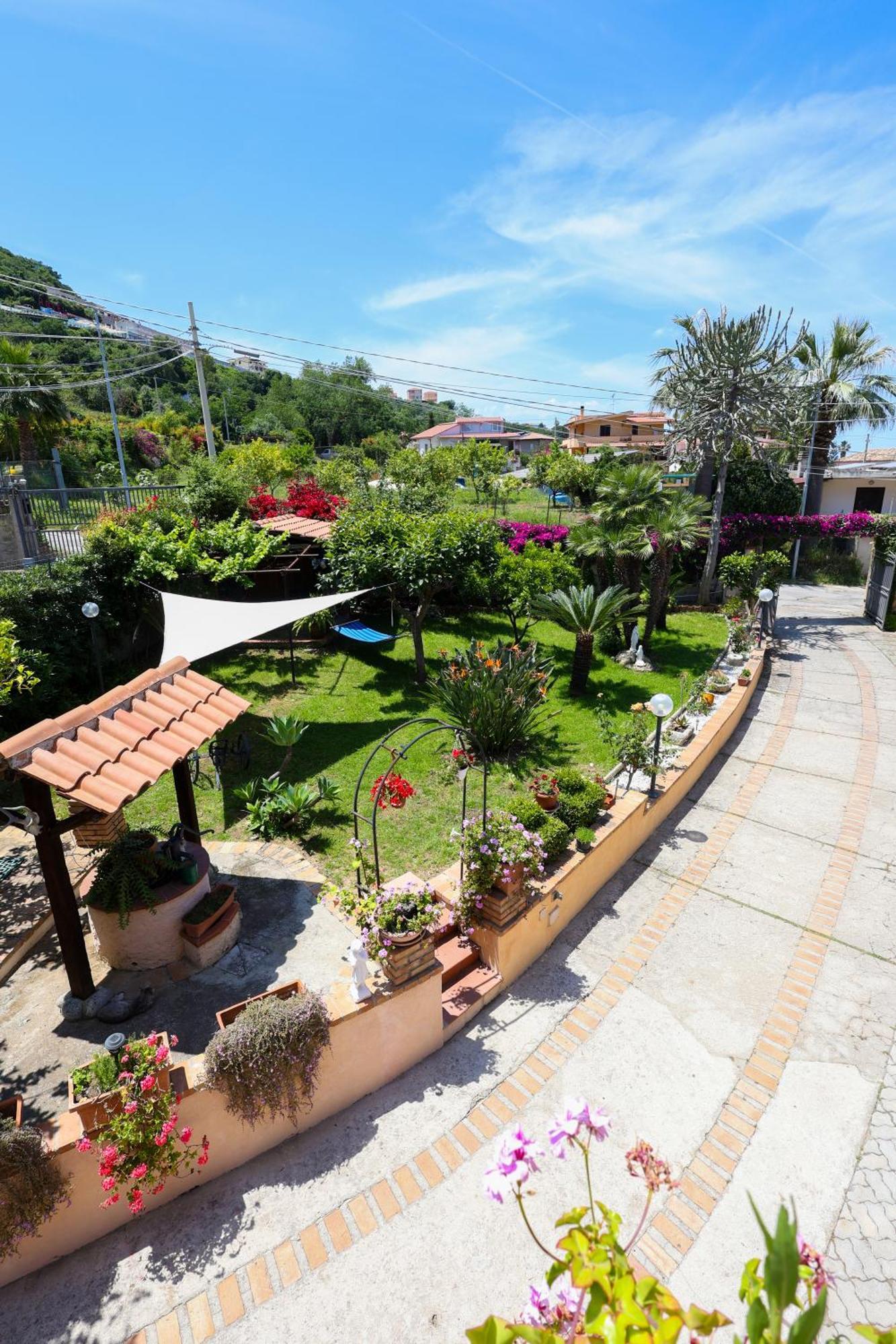 טרופאה B&B Valeri מראה חיצוני תמונה